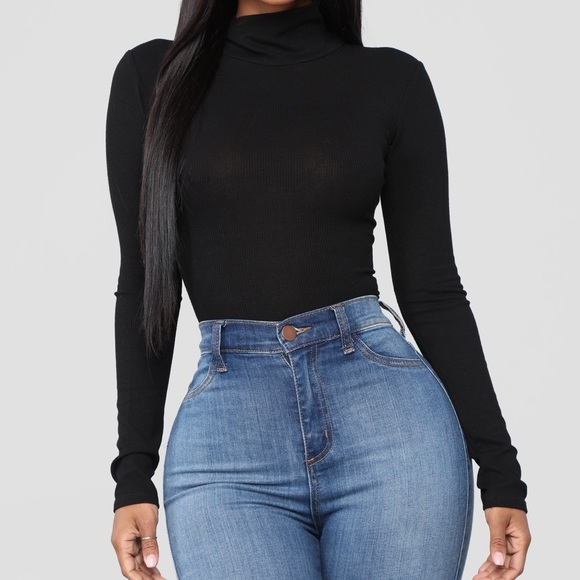 Fashion Nova Tops - Black long sleeve turtle neck crop top